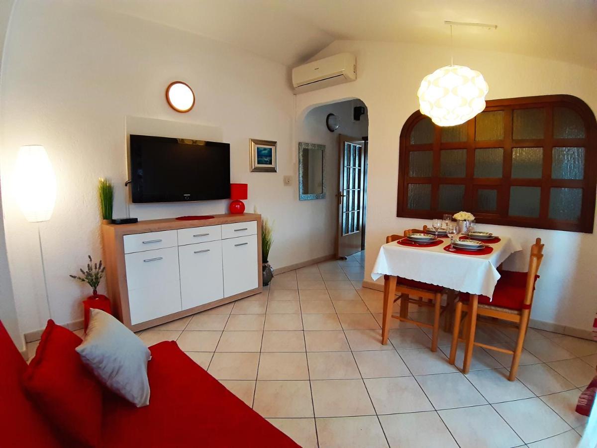 Apartments Rupec ポレッチ エクステリア 写真
