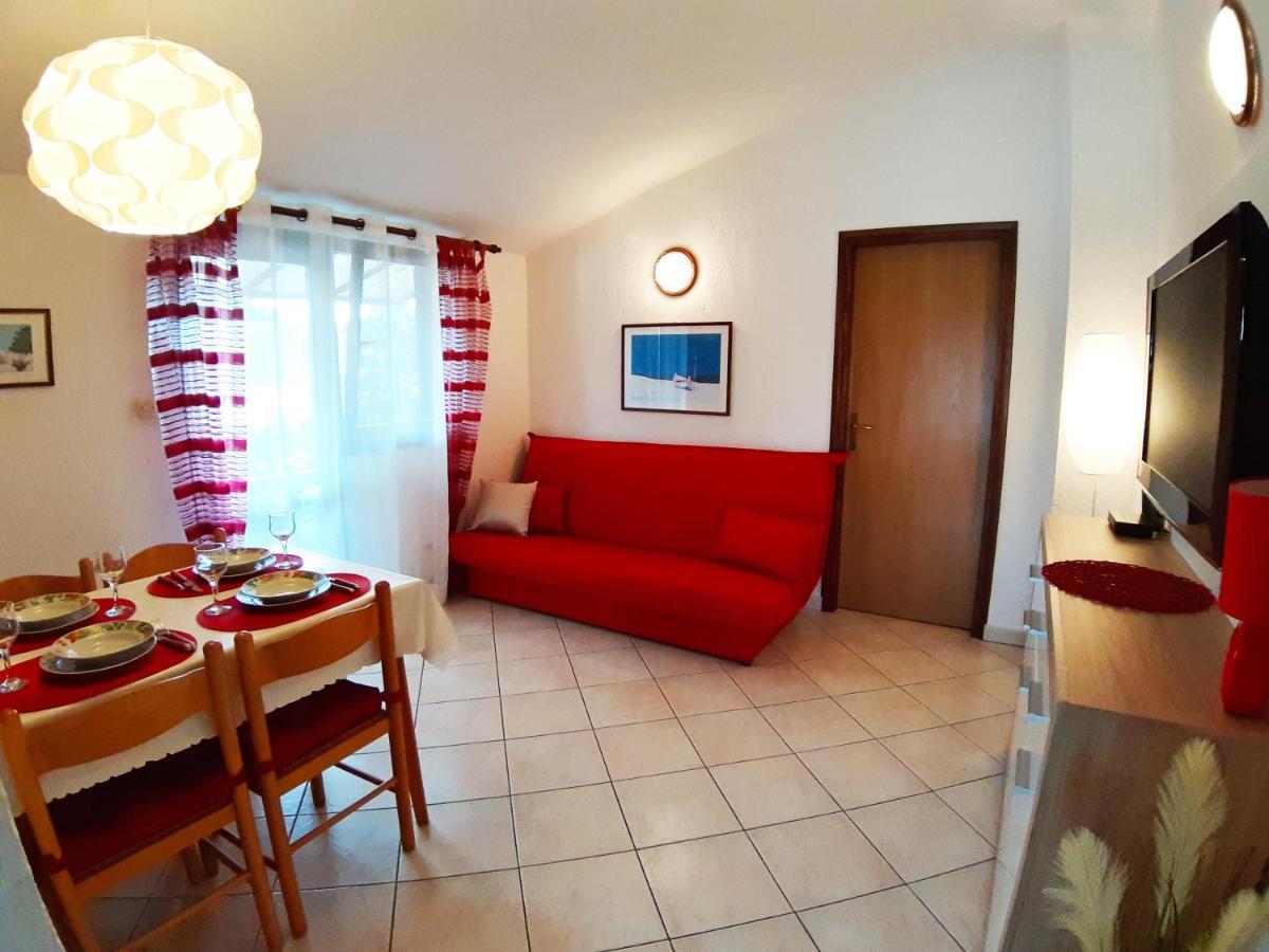 Apartments Rupec ポレッチ エクステリア 写真