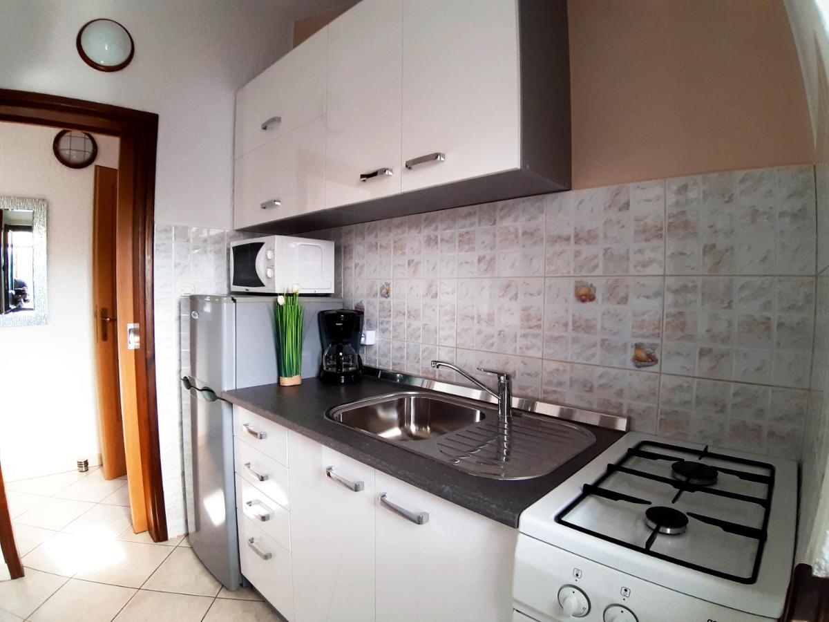 Apartments Rupec ポレッチ エクステリア 写真
